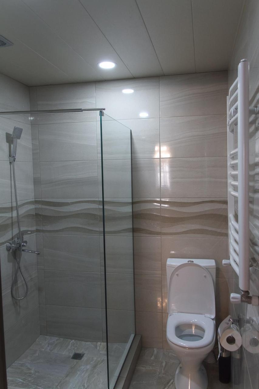 Sunny Mountain House Hotel Kazbegi Bagian luar foto
